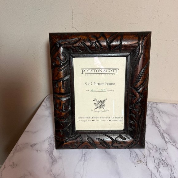 Vintage Carved Oak Leaf  Rustic Wood Desktop Picture Frame Arts & Crafts - Picture 2 of 8